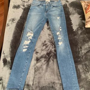 Frame Denim Distressed Skinny de Jeanne - Size 27